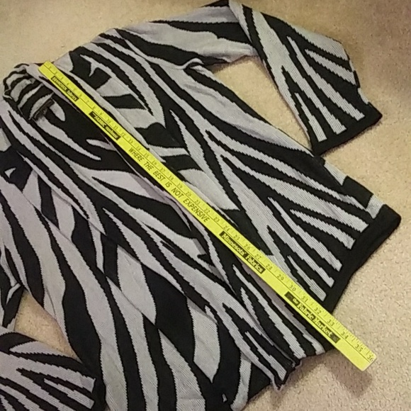 Dana Buchman zebra print open front cardigan, GUC - Picture 6 of 8